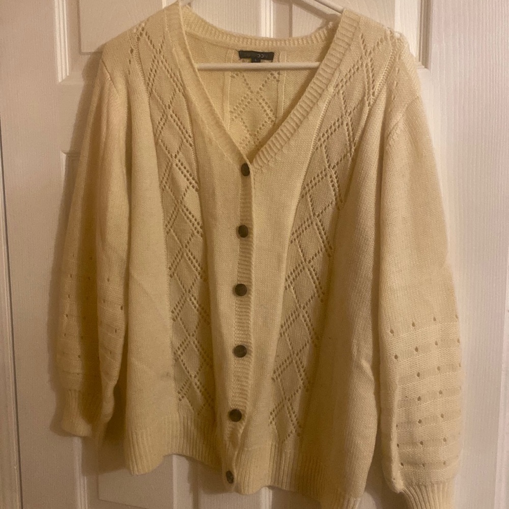 Women’s cardigan